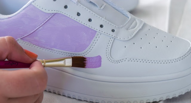 Can You Use Acrylic Paint on Leather Shoes
