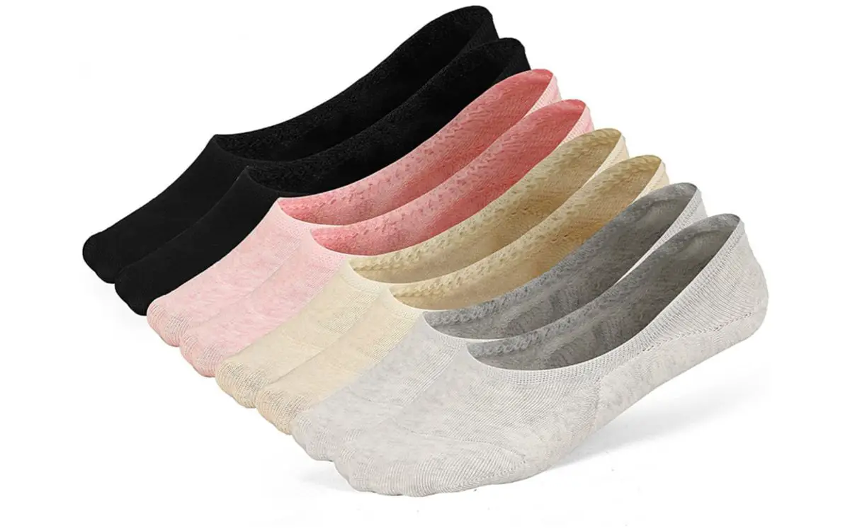 Best socks to wear with TOMS